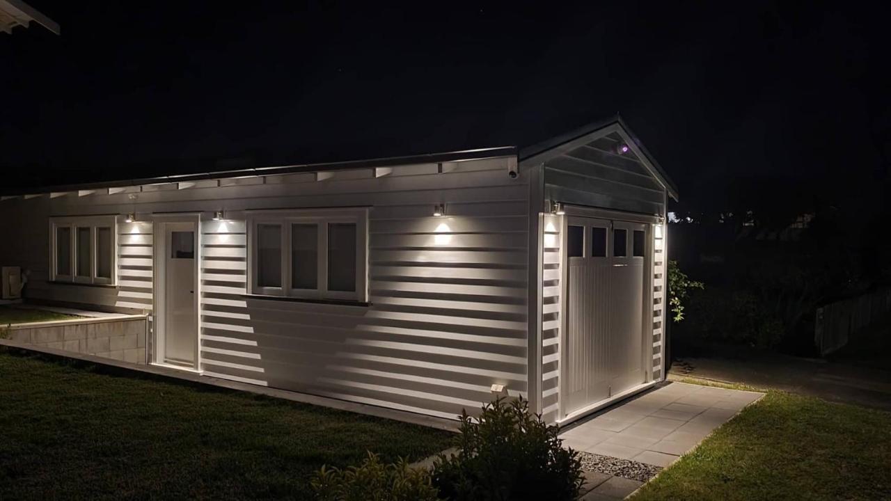 Retro On Queen, Papakura Exterior photo